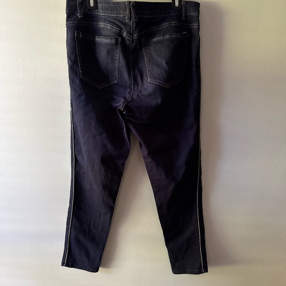 Democracy Women's Ab Solution dark blue wash
size 12 - Picture 4 of 4